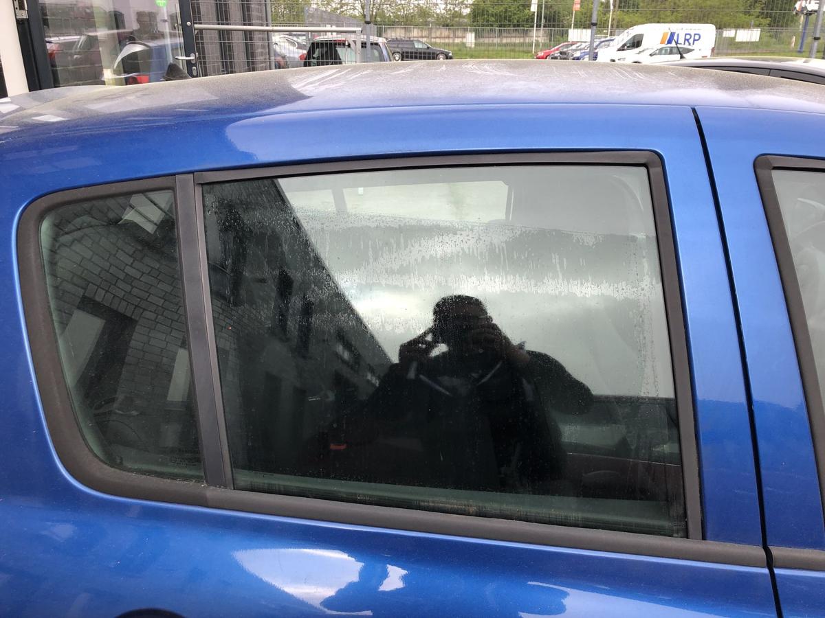 Renault Clio 3 Typ BR T&uuml;rscheibe hinten rechts Scheibe nur 5 t&uuml;rig Colorglas