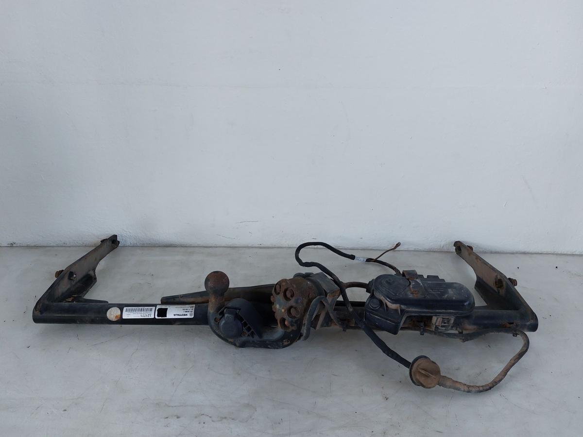 VW Passat 3C B7 Variant Anh&auml;ngerkupplung schwenkbar Kombi OEM AHK Steuerger&auml;t