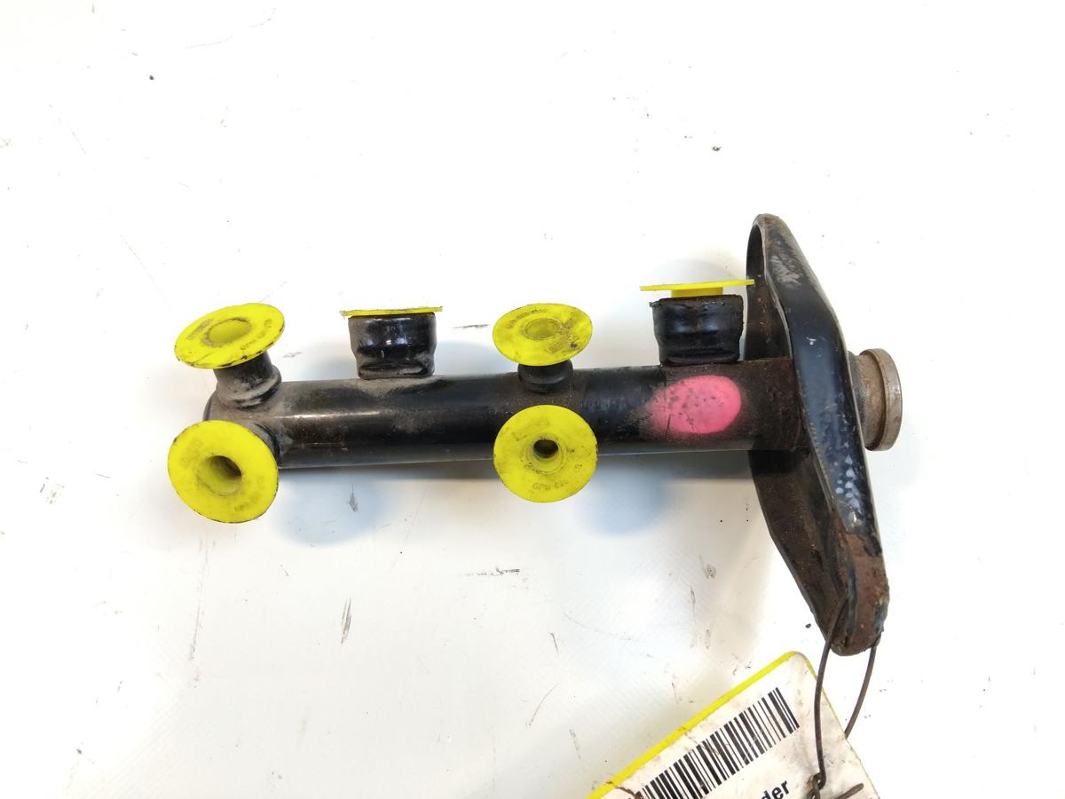 Ford Fiesta original Hauptbremszylinder 1.3 44kw BJ1994