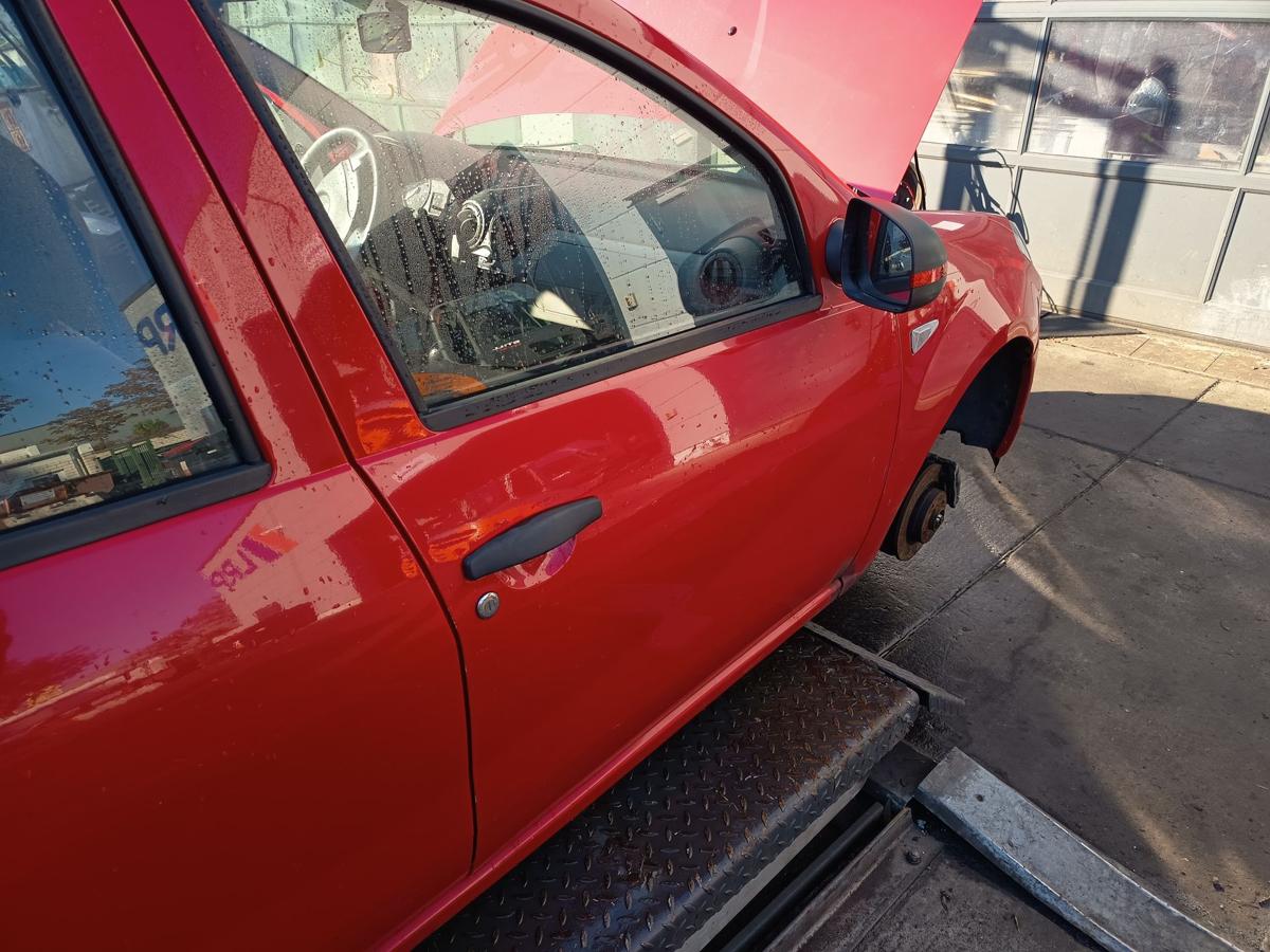 Dacia Sandero 1 BS original Tür vorn rechts Beifahrer OV21D Red Passion Bj 2009