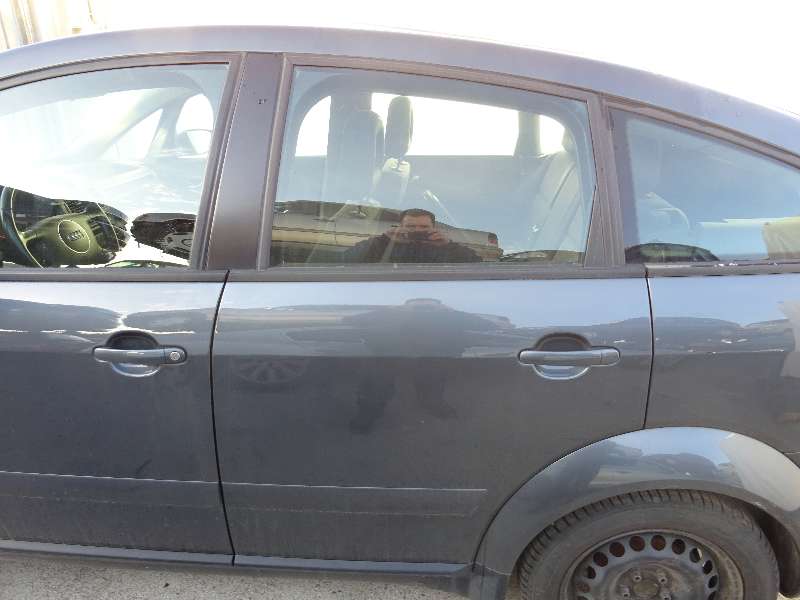 Audi A2 Bj.2005 Tür hinten links Rohbau LX7Z 8Z0833051 Rohbau