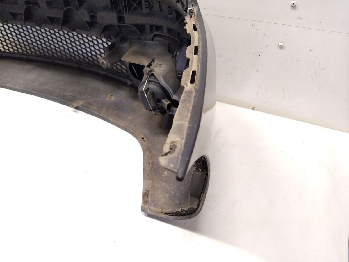 Seat Ibiza 6L Facelift orig Sto&szlig;f&auml;nger Sto&szlig;stange vorn LC9Z blackmagic BJ2006