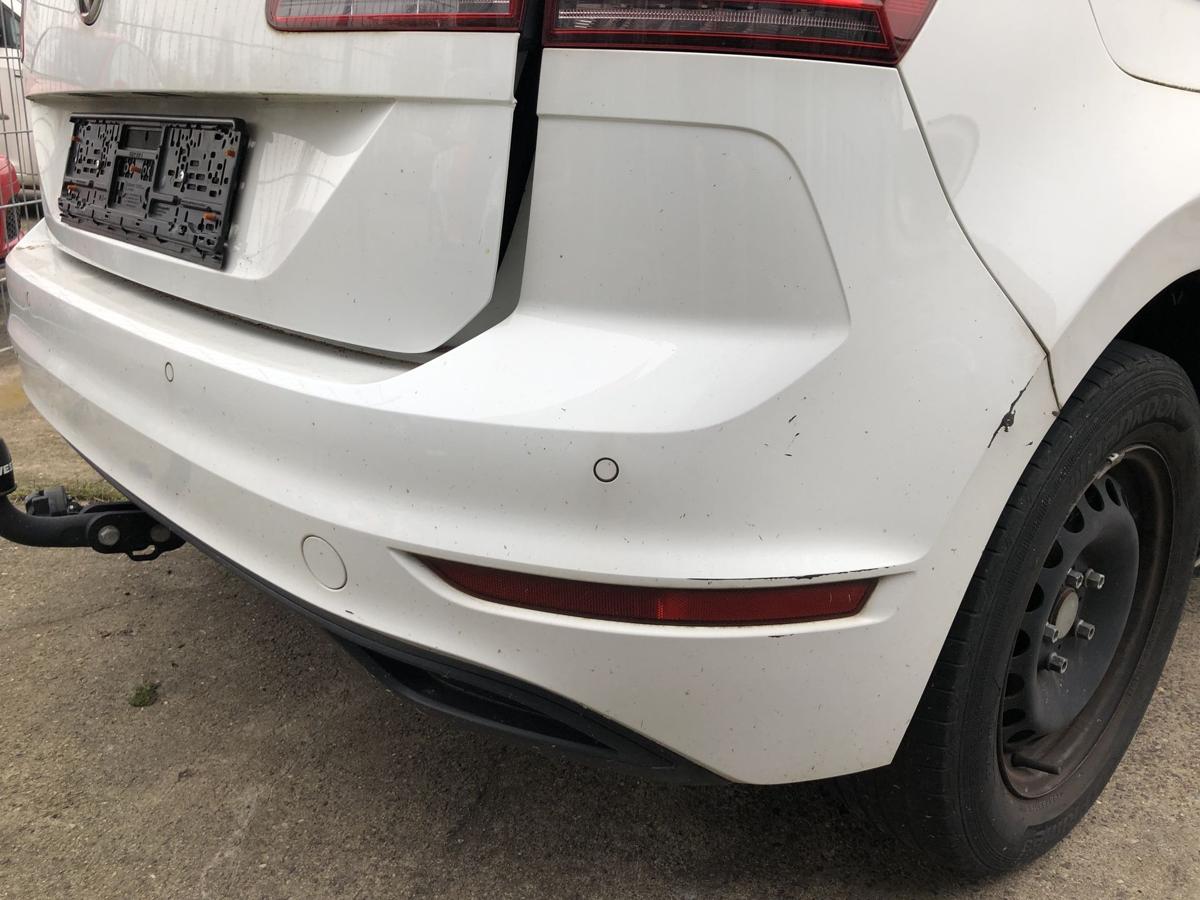 VW Golf Sportsvan AUV ab17 Stoßfänger hinten PDC LC9A beschädigt Bumper