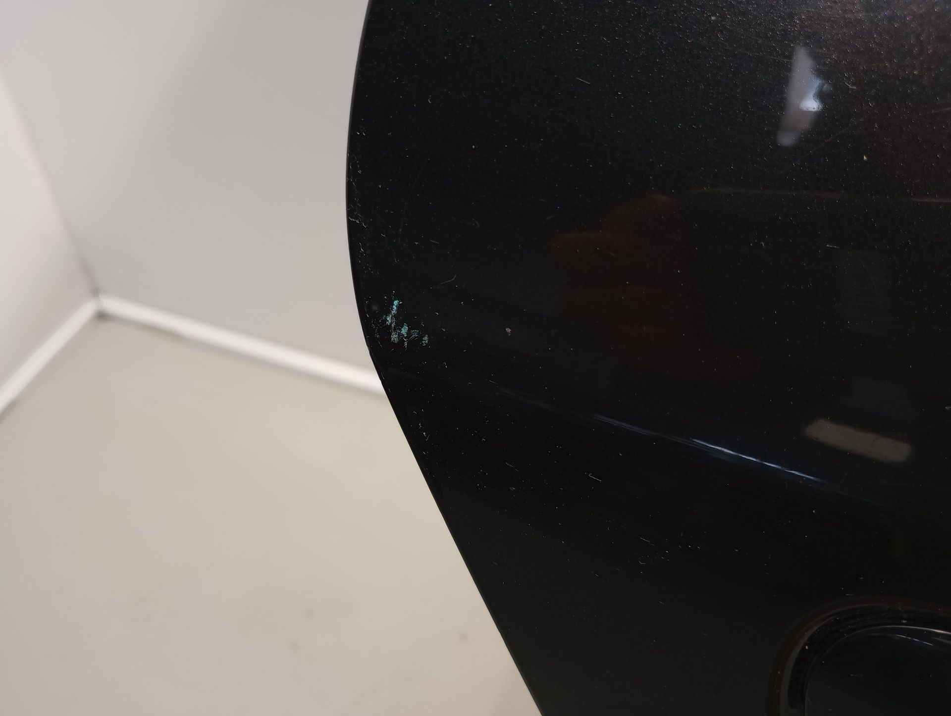 Audi A6 4B Limo original T&uuml;r hinten rechts Fond Z9W Ebonyschwarz Bj 2000