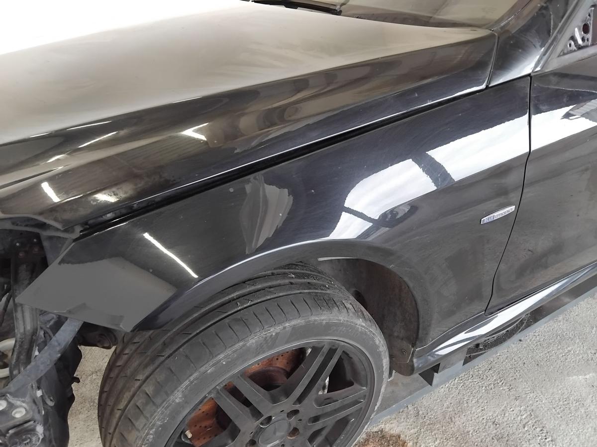 Mercedes E-Klasse Coupe C207 original Kotflügel vorn links BJ2009 197 obsidianschwarzmetallic