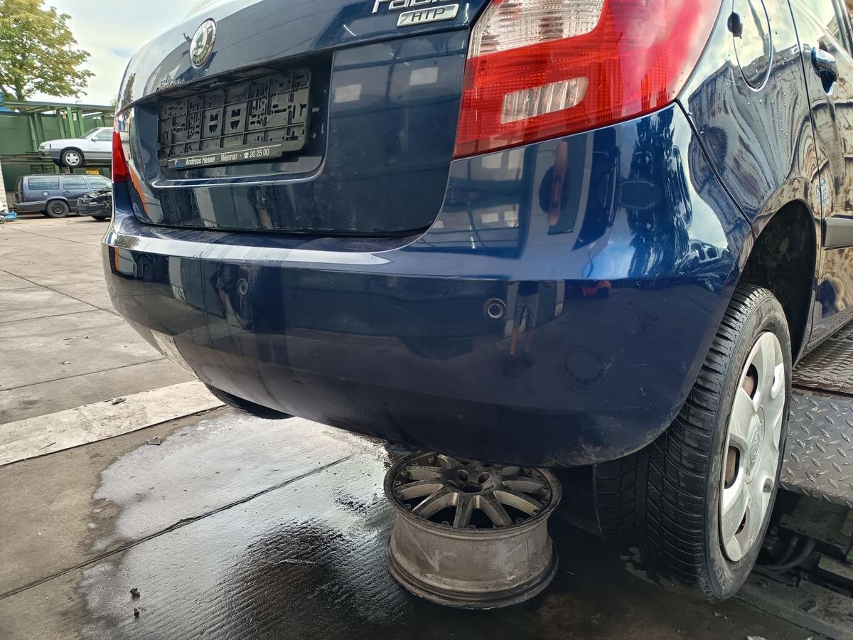 Skoda Fabia 5J orig Stoßstange hinten Stoßfänger PDC LF5Q Blau Bj 2009
