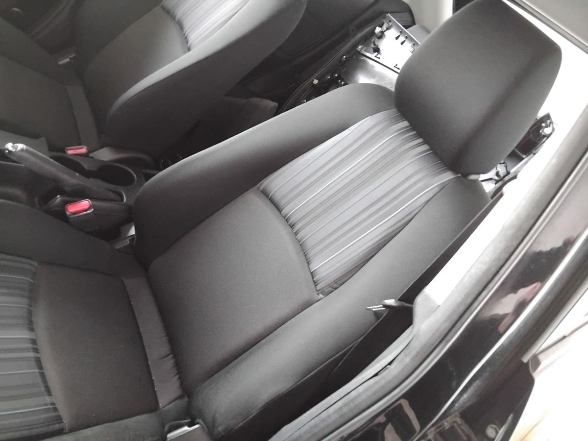 Mazda2 III DJ original Sitz vorn links Fahrersitz 5-türig Stoff schwarz BJ2015 Mazda2 III DJ original Sitz vorn links Fahrersitz 5-türig Stoff schwarz BJ2015