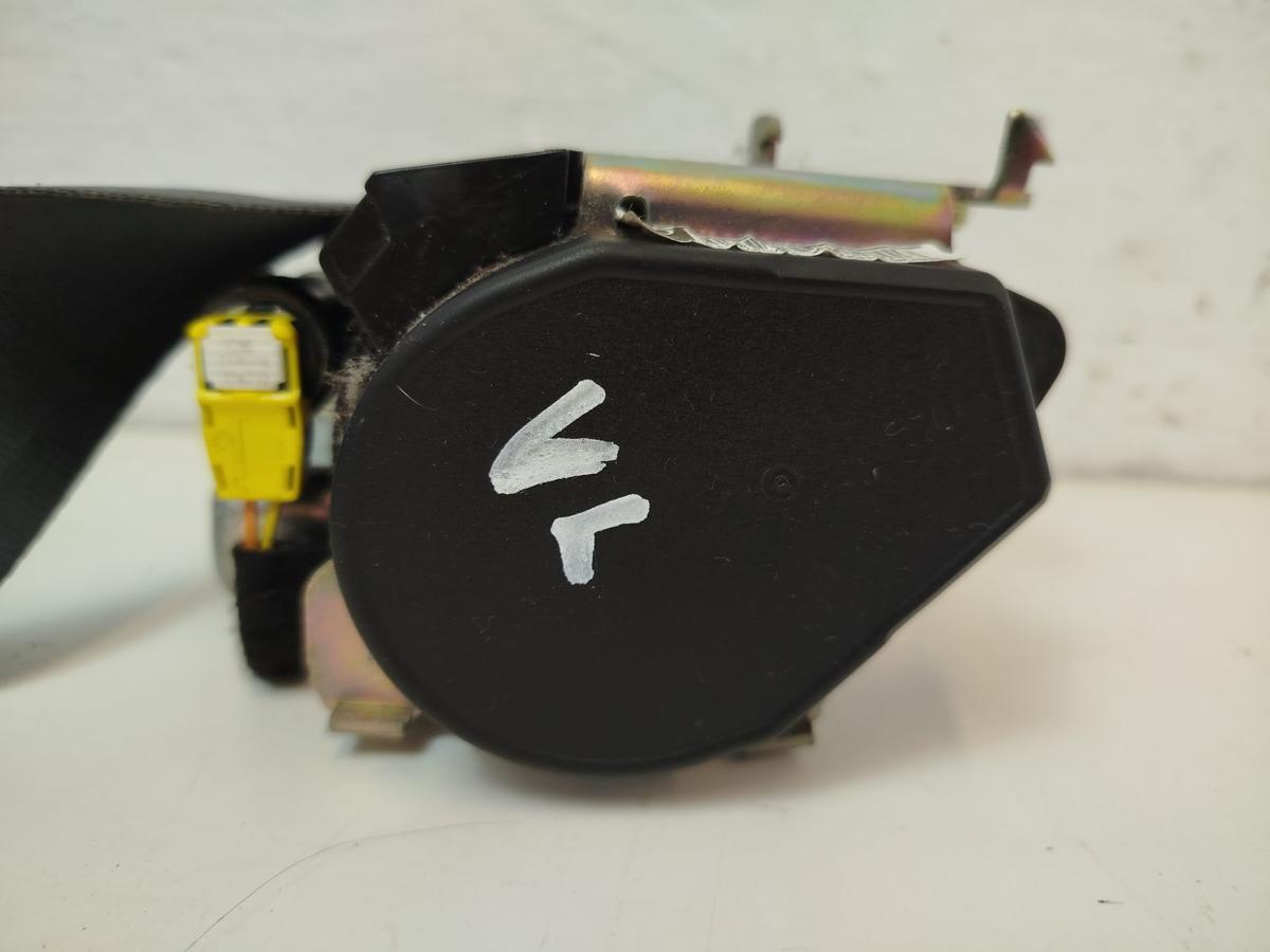 Peugeot 2008 I CU Sicherheitsgurt Gurt Anschnallgurt Fahrerseite Gurtstraffer