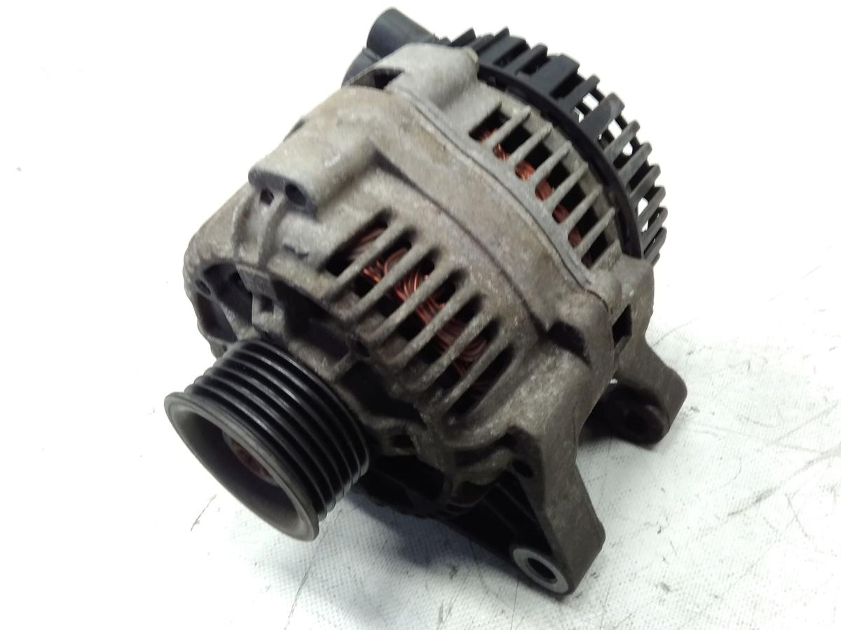 Peugeot 206 orig. Lichtmaschine Generator VALEO 1.4 55kw KFX BJ1999 9623727180