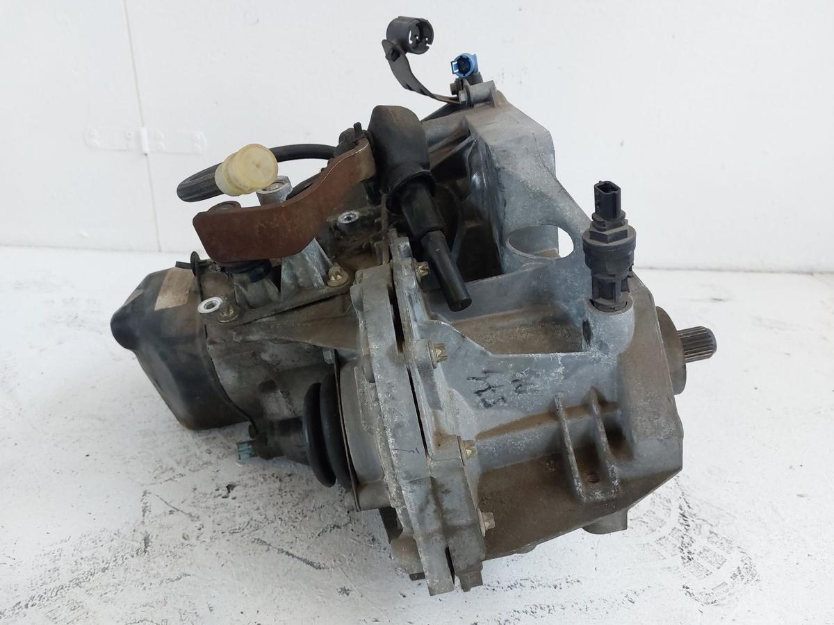 Schaltgetriebe Getriebe Gearbox 5 Gang JH3057 122tkm Dacia Logan LS0 1,6 77kw