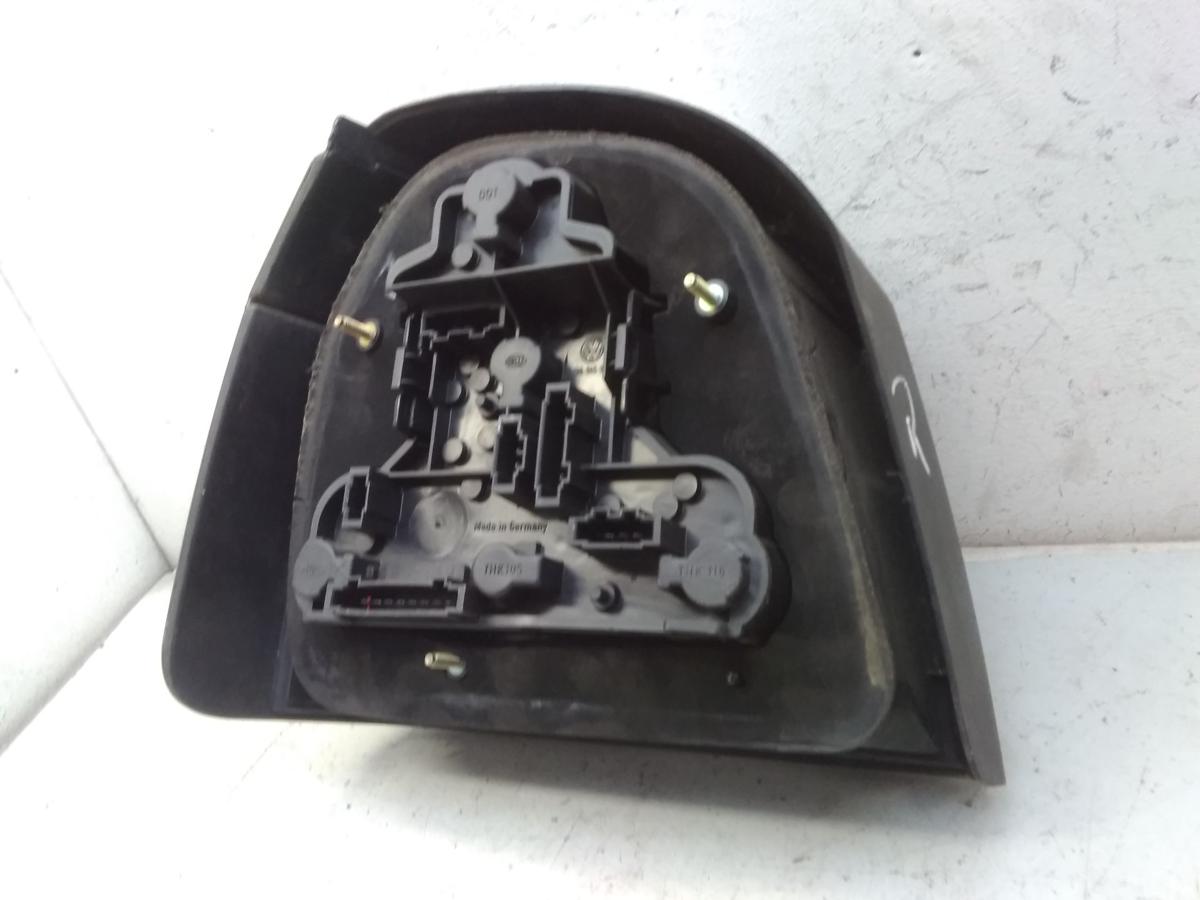 VW Golf 3 1H R&uuml;ckleuchte Heckleuchte rechts HELLA Flie&szlig;heck BJ1997