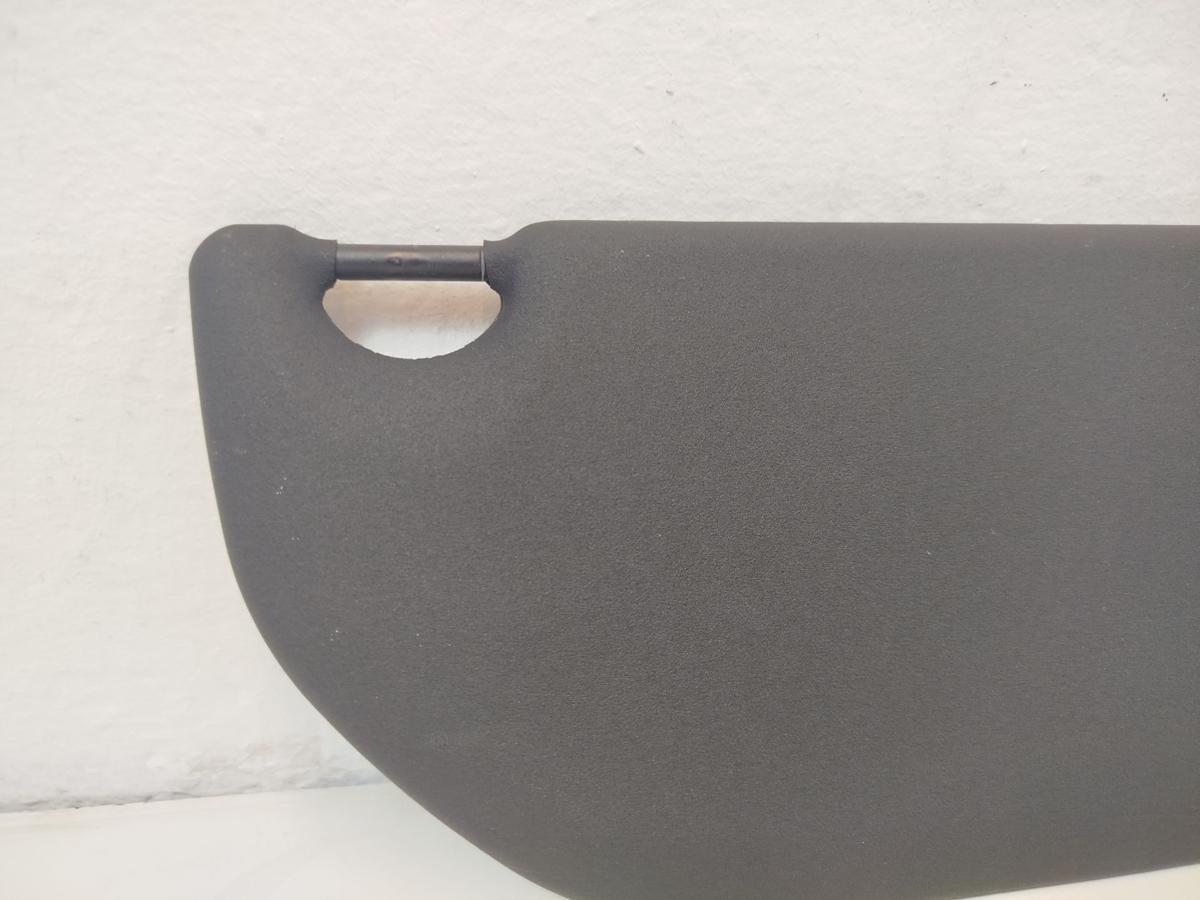 Citroen DS3 Sport Chic Sonnenblende vorn links Fahrerseite schwarz mit Spiegel