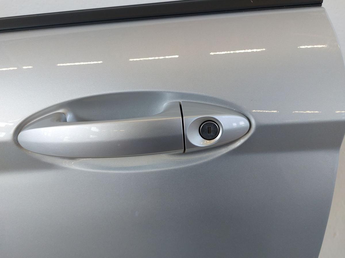 Ford Fiesta JA8 T&uuml;r vorn links Fahrert&uuml;r im Rohbau 3 t&uuml;rer Polar Silber Met