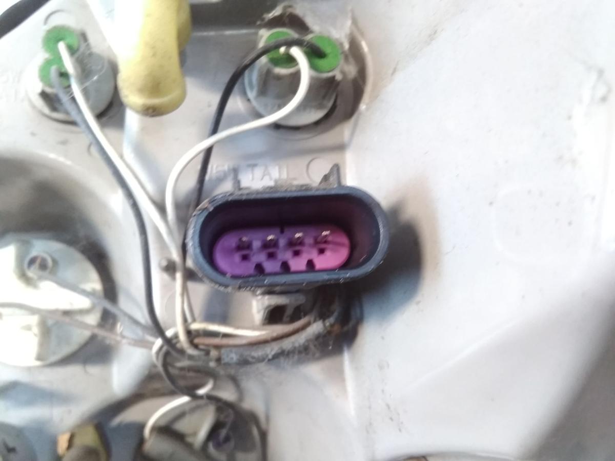 Opel Astra J Sports Tourer orig.R&uuml;ckleuchte Schlussleuchte links aussen BJ2011