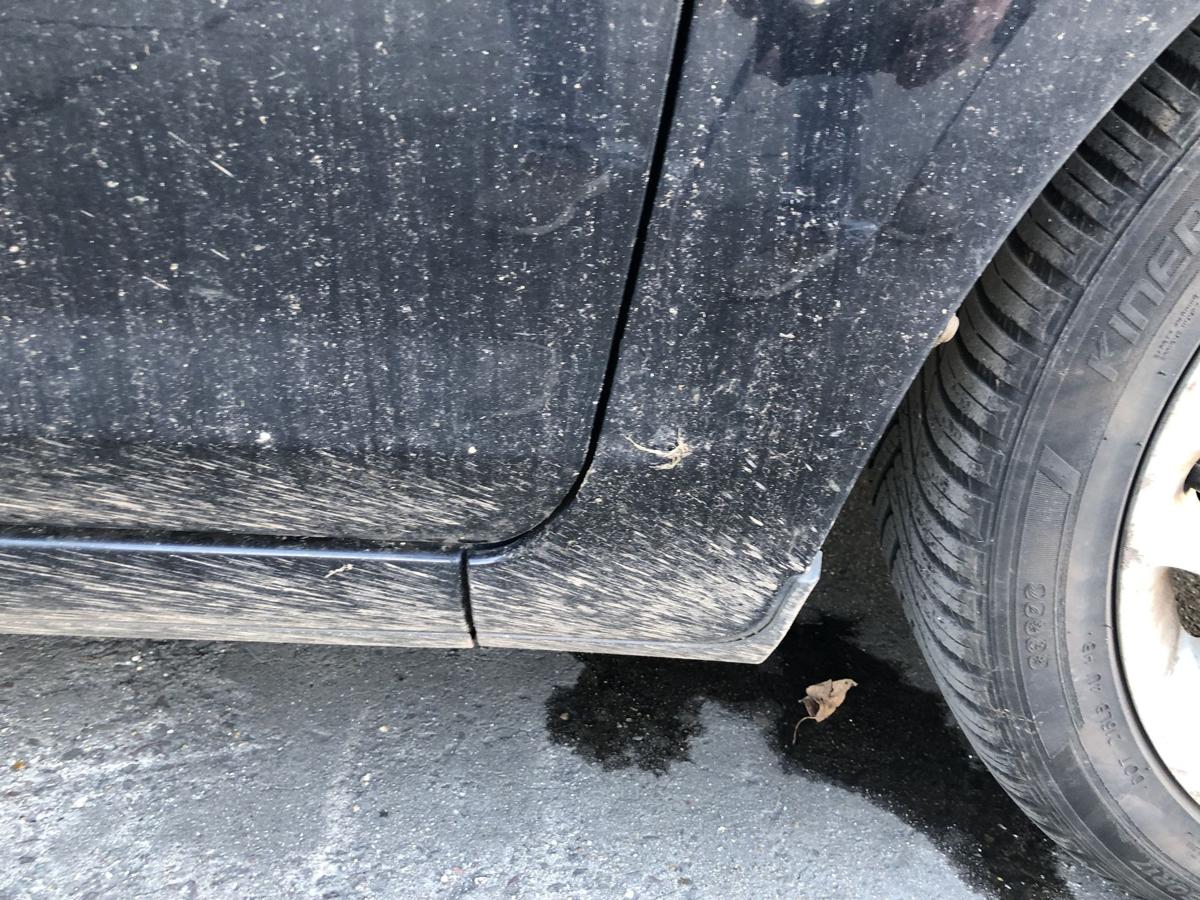 Ford Focus DA3 ab07 Kotfl&uuml;gel vorn rechts Beifahrerseite Pantherschwarz