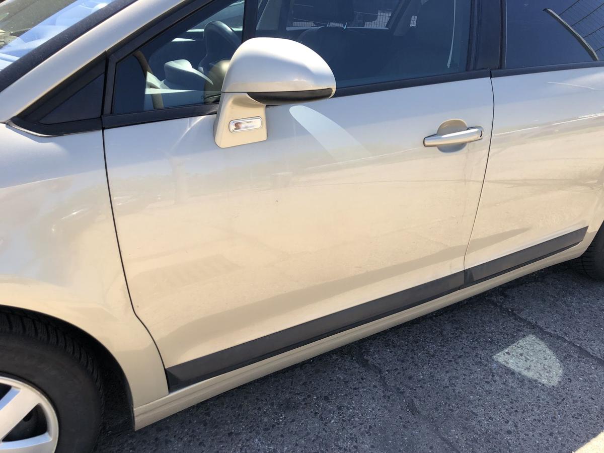 Citroen C4 Typ L T&uuml;r vorn links Fahrert&uuml;r 5 t&uuml;rer Rohbau KCW Sable de Langrune