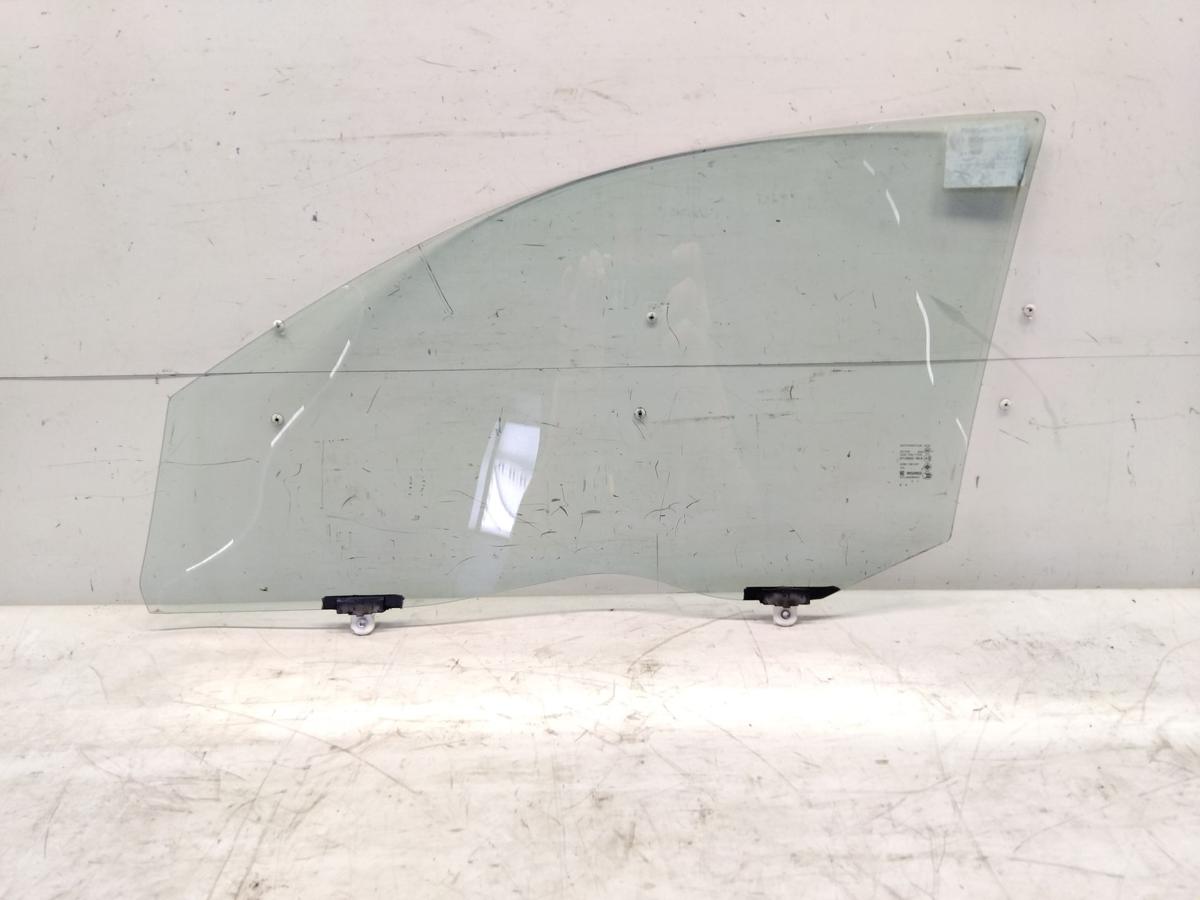 Mitsubishi Space Star original T&uuml;rscheibe vorn rechts gr&uuml;ncolor BJ2014