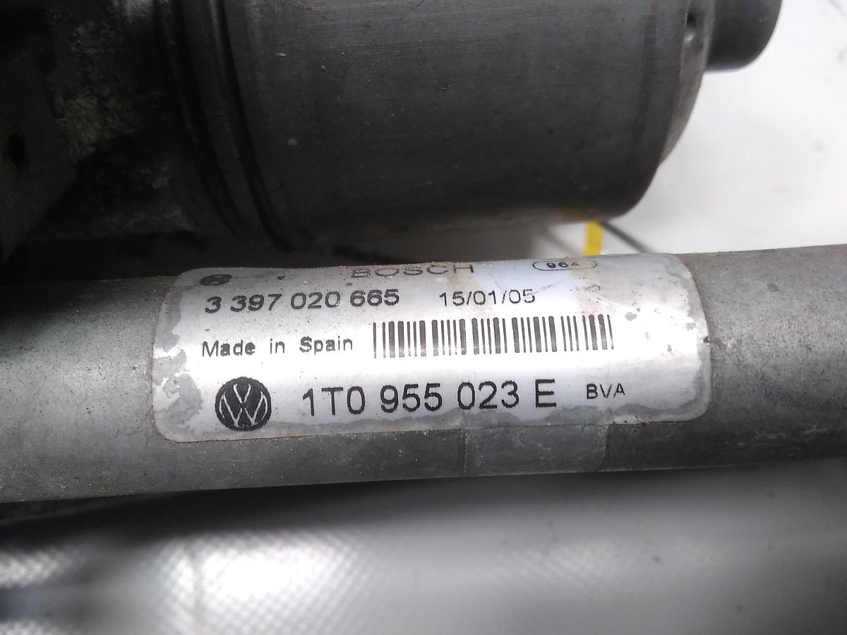 VW Touran 1T Wischermotor mit Wischergestänge vorn links 1T0955023E BJ2005