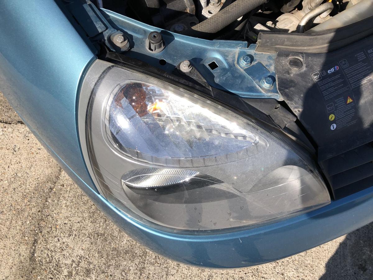 Renault Clio II 2 Campus Scheinwerfer rechts Frontscheinwerfer Halogen Kratzer