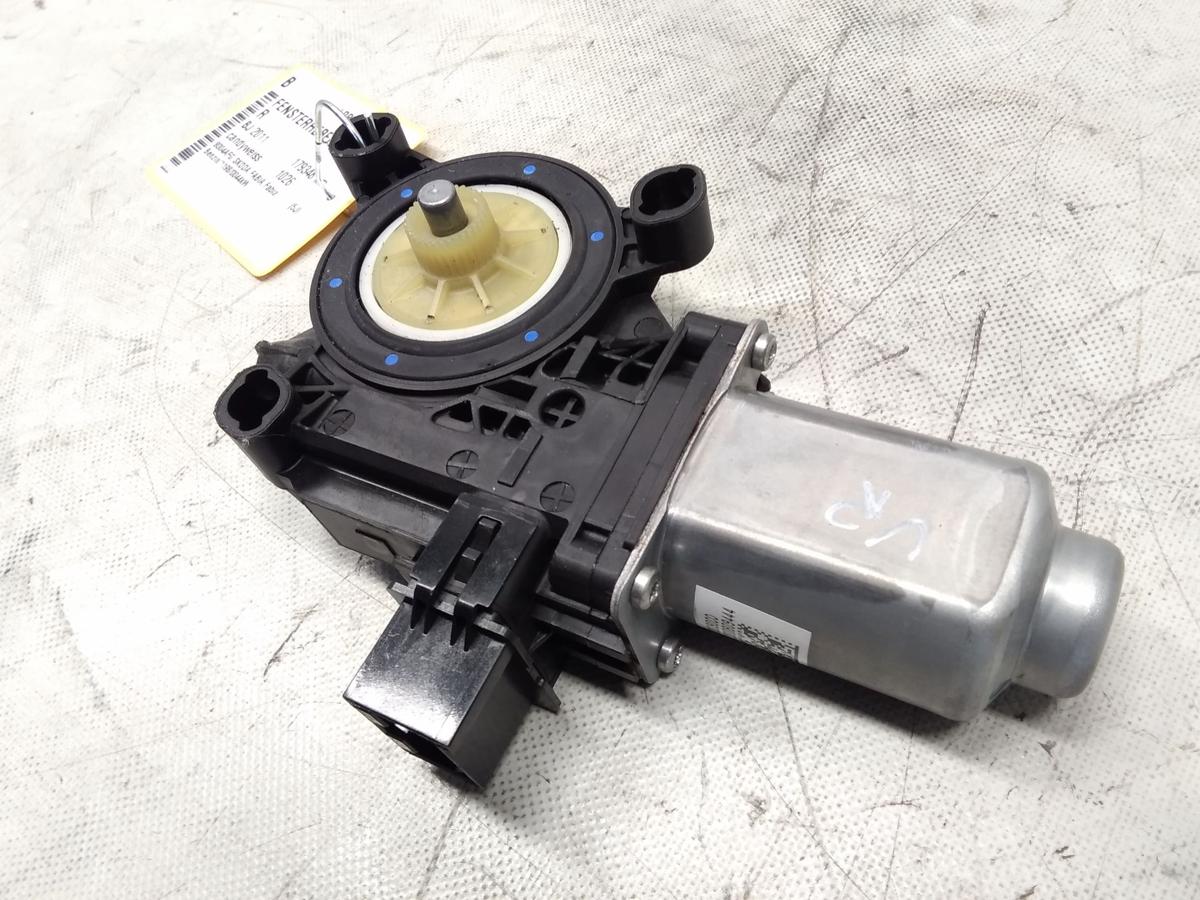 Skoda Fabia 2 5J Facelift original Fensterhebermotor vorn rechts 6R0959802P BJ2011