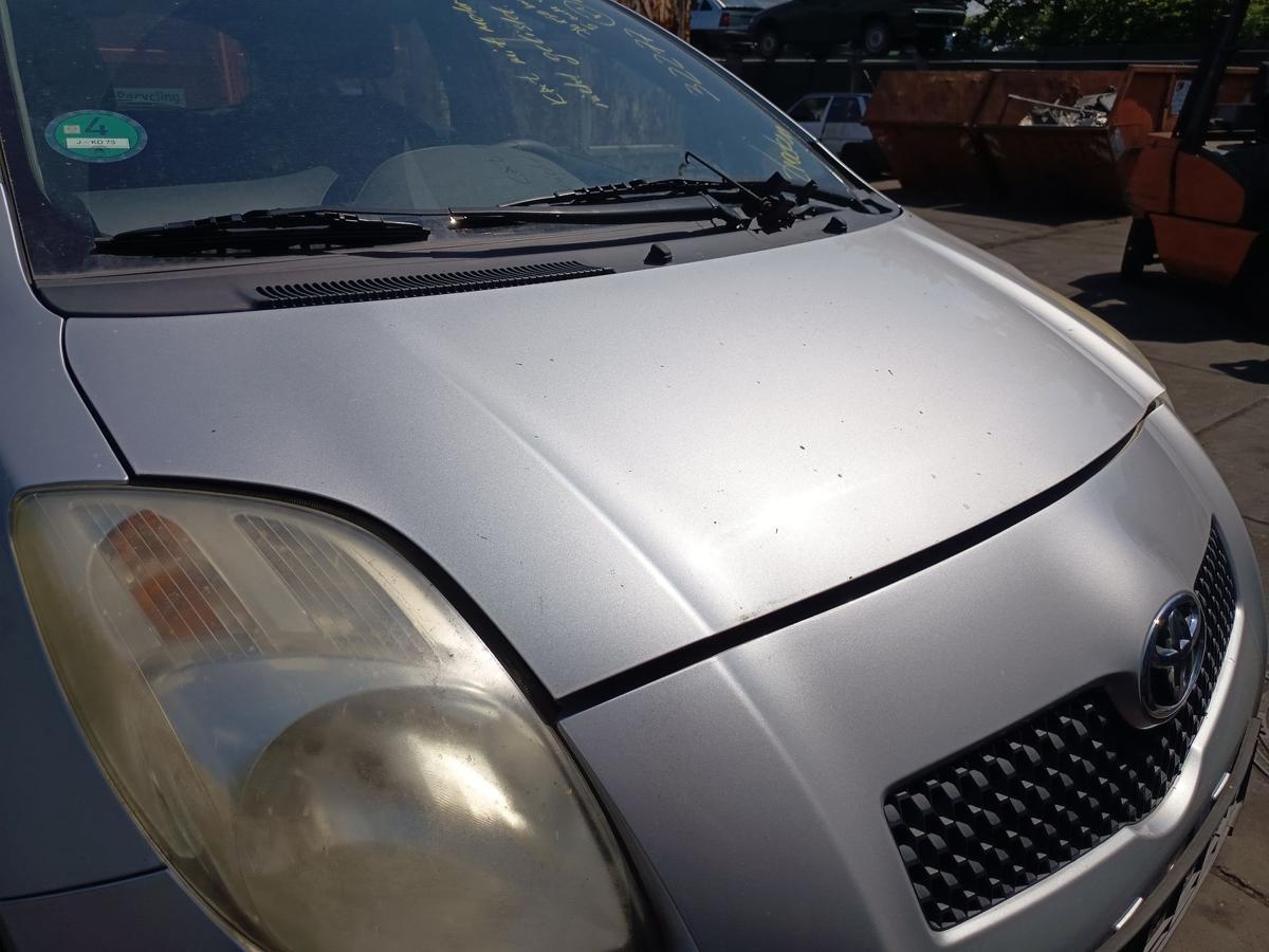Toyota Yaris XP9 original Motorhaube 1E7 Silver Pearl vor Facelift Bj 2008
