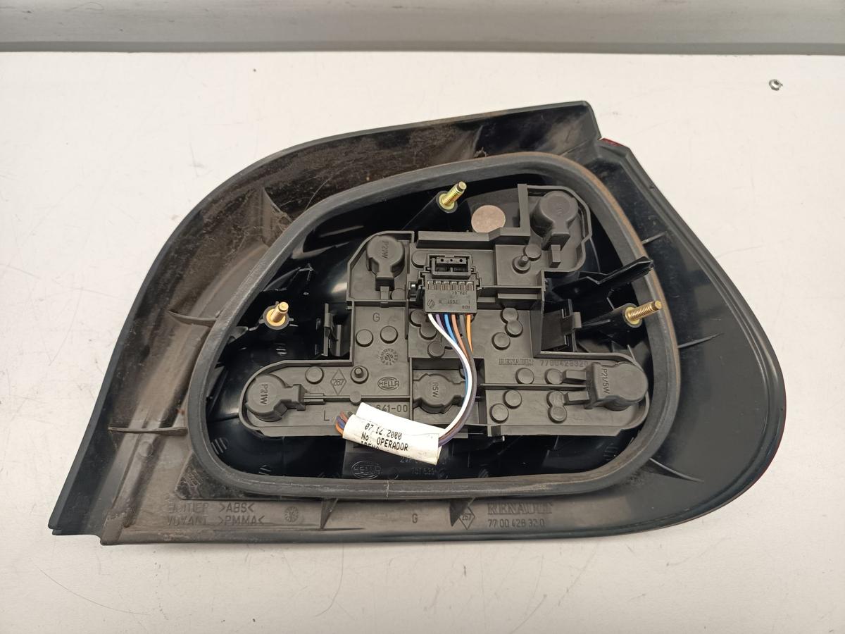 Renault Megan I original R&uuml;ckleuchte links Facelift Baujahr 2001