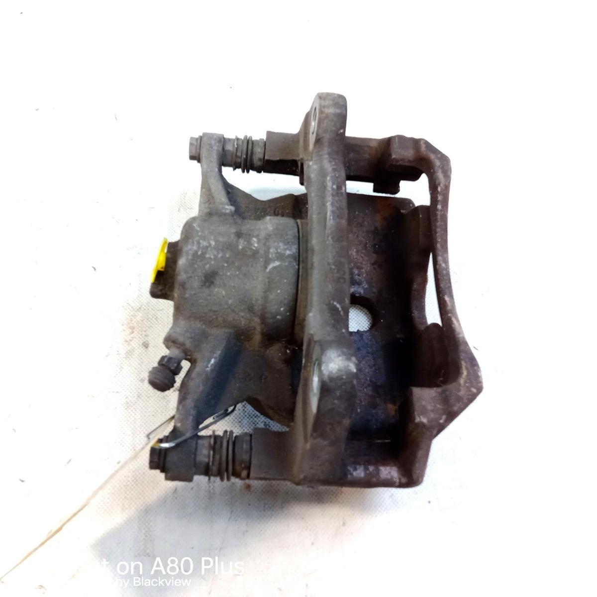 VW Golf 7 original Bremssattel vorn links 1.6TDI 85kw BJ2017 mit Tr&auml;ger 288x25mm