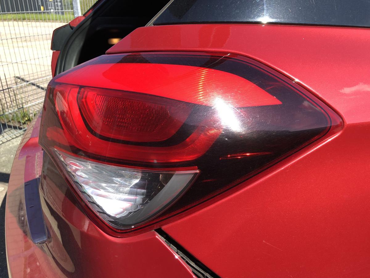 Hyundai i20 GB R&uuml;ckleuchte au&szlig;en rechts Ecke LED R&uuml;cklicht Heckleuchte OEM 5trg