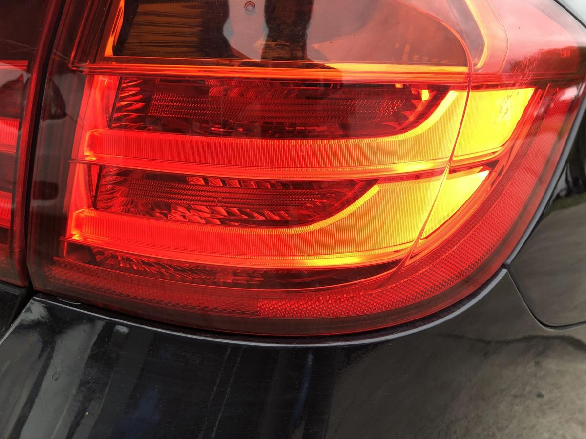 BMW 3er F31 Sportline R&uuml;ckleuchte au&szlig;en rechts Ecke LED Touring Heckleuchte