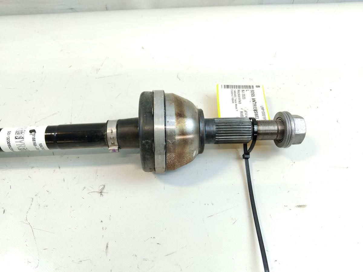 Tesla Model Y original Antriebswelle Gelenkwelle hinten Bj.2023