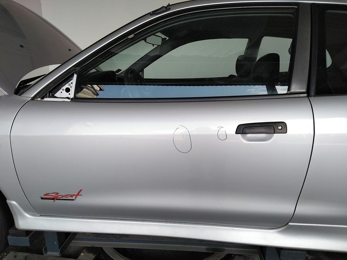 Mitsubishi Colt CJ0 Facelift Tür vorn links Fahrertür silber A69 Bj.1999