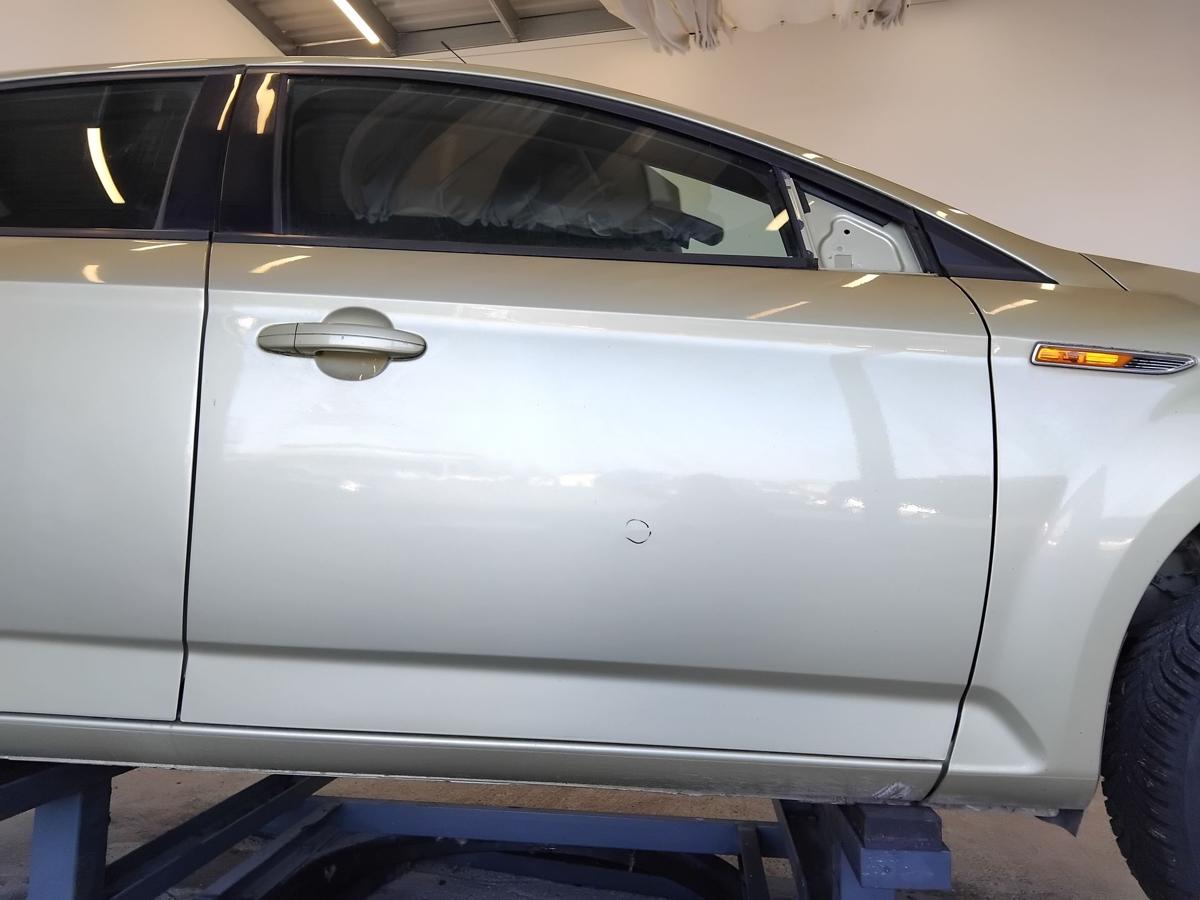 Ford Mondeo 4 BA7 T&uuml;r vorn rechts Beifahrert&uuml;r Champagnermetallic BJ2007