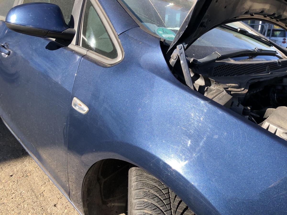 Opel Astra J Kotflügel vorn rechts Beifahrerseite Z22A Waterworld Met