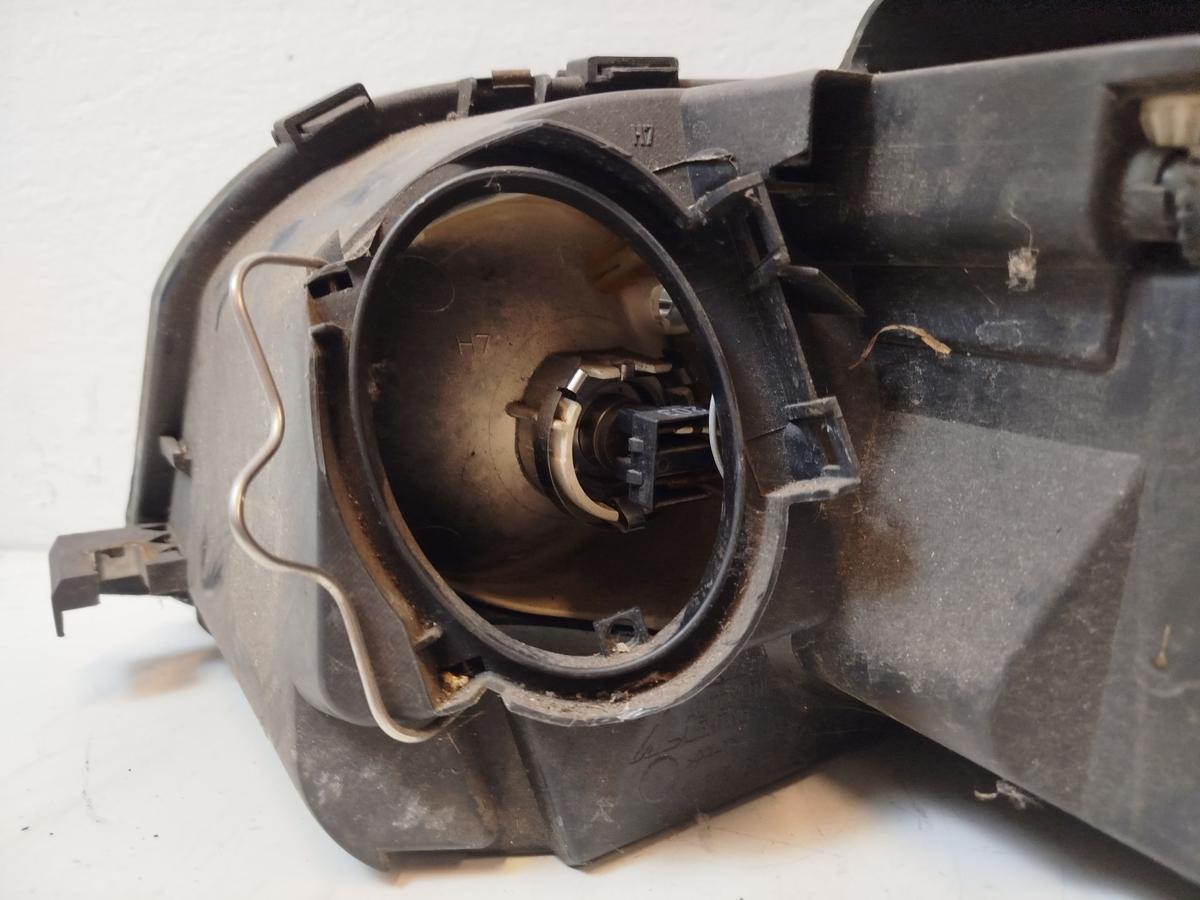 Audi A3 8P bis 2005 Scheinwerfer rechts Halogen Tr&uuml;b Frontscheinwerfer OEM