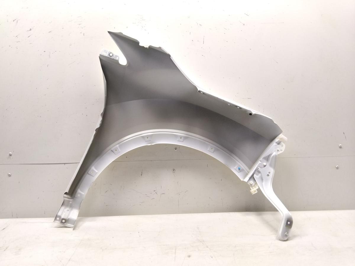 Mitsubishi Eclipse Cross original Kotfl&uuml;gel links vorn weiss W37 Facelift