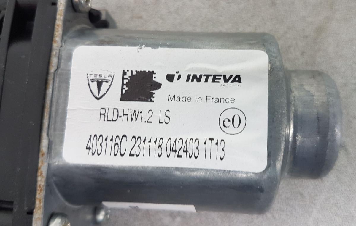 Tesla Model 3 Fensterhebermotor hinten links Bj2019 403116C231118
