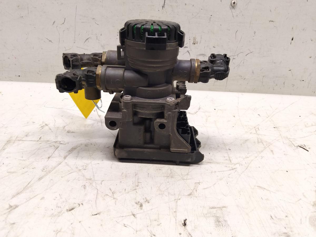 Renault Truck E-Tech ZE original EBS-Modulator EBS-Ventil Knorr K102265 Bj.2022