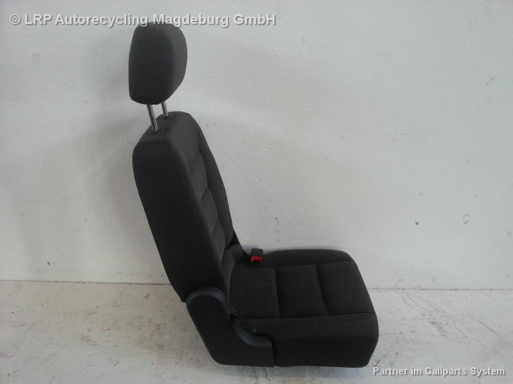 VW Touran 1T Bj.04 Einzelsitz Mitte rechts 2. Reihe 1T0883085D Sitz hinten