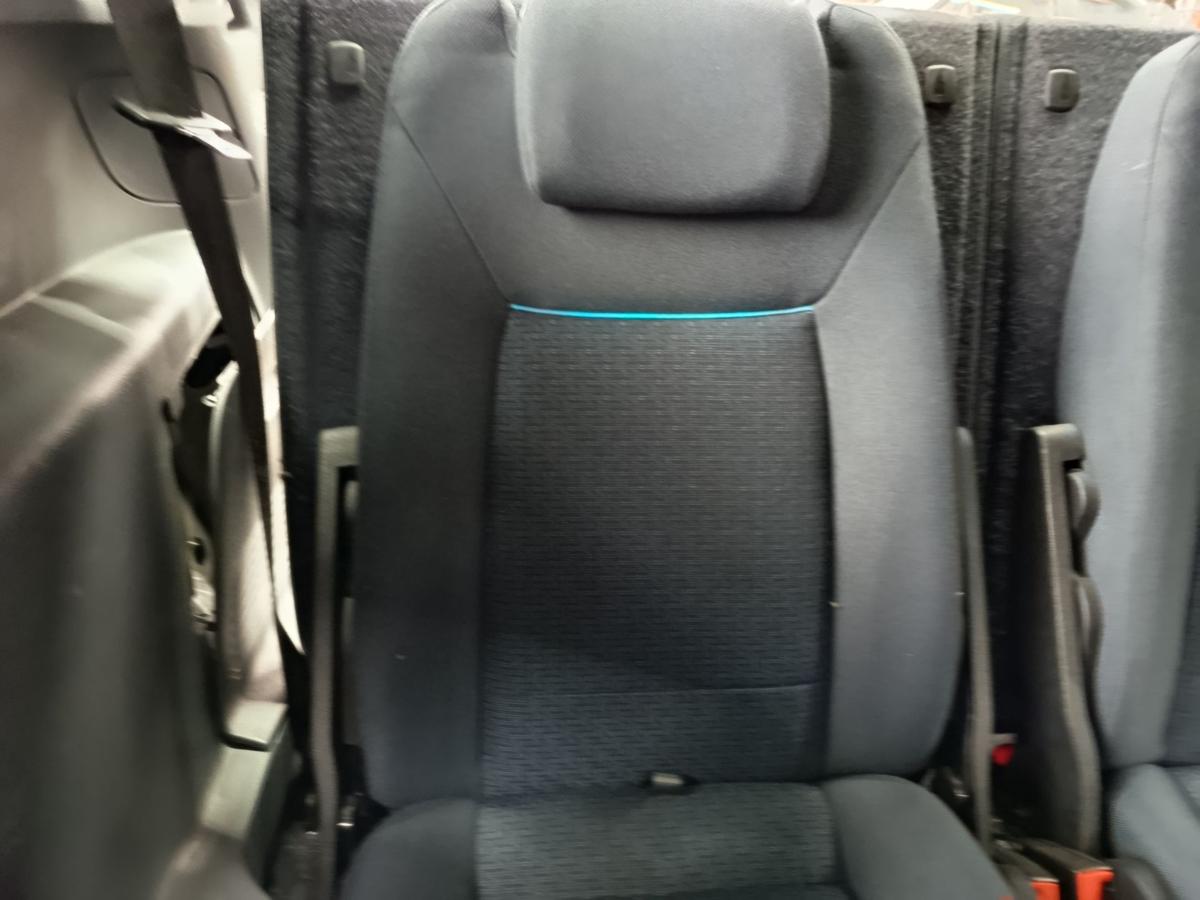 Ford S-Max 1 original Sitz hinten links Reihe 3 Stoff blau/grau Bj 2009 Ford S-Max 1 original Sitz hinten links Reihe 3 Stoff blau/grau Bj 2009