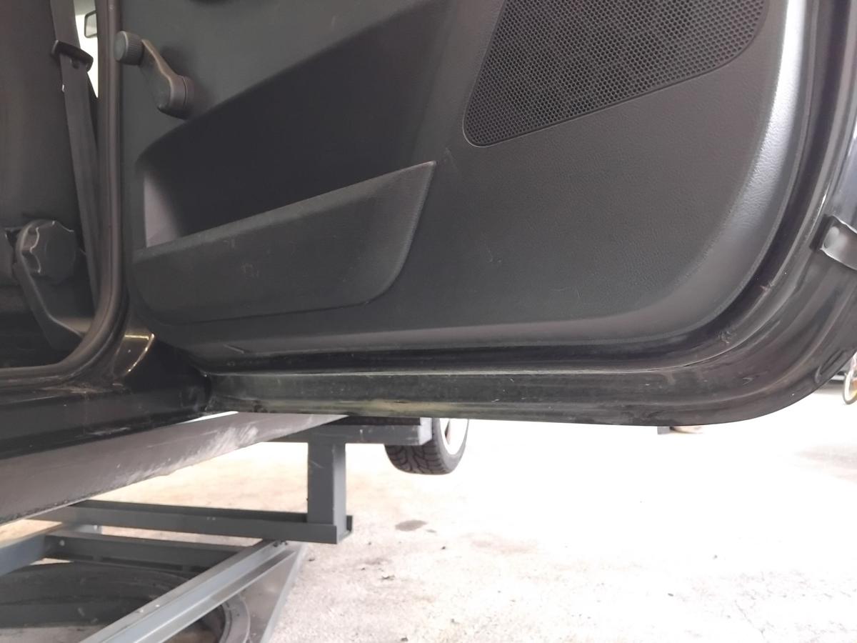 Skoda Roomster 5J T&uuml;r hinten rechts LF9R Blackmagicmetallic BJ2008