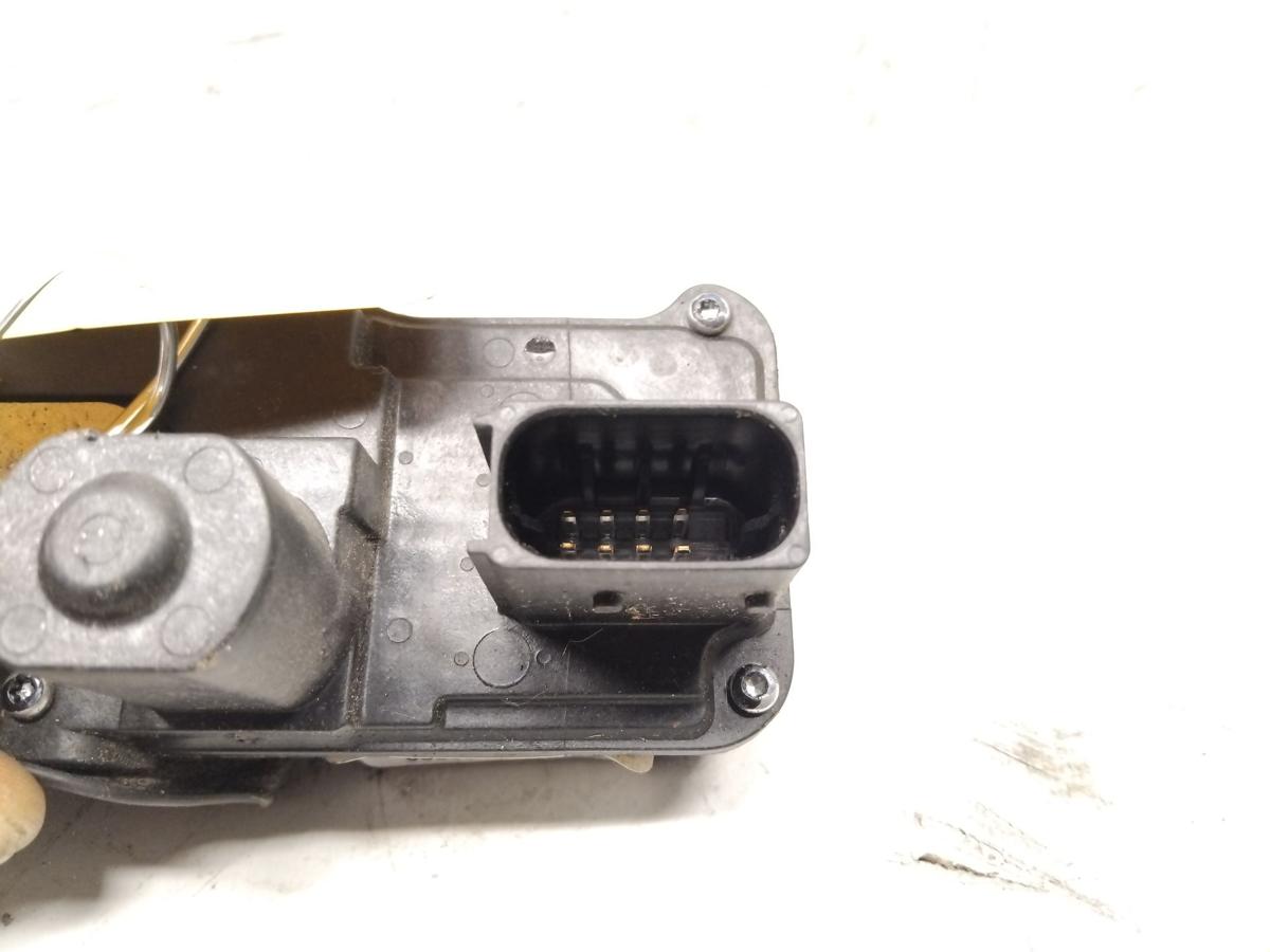 Tesla Model S original T&uuml;rschlo&szlig; vorn rechts 6008912-99-C Bj.2019