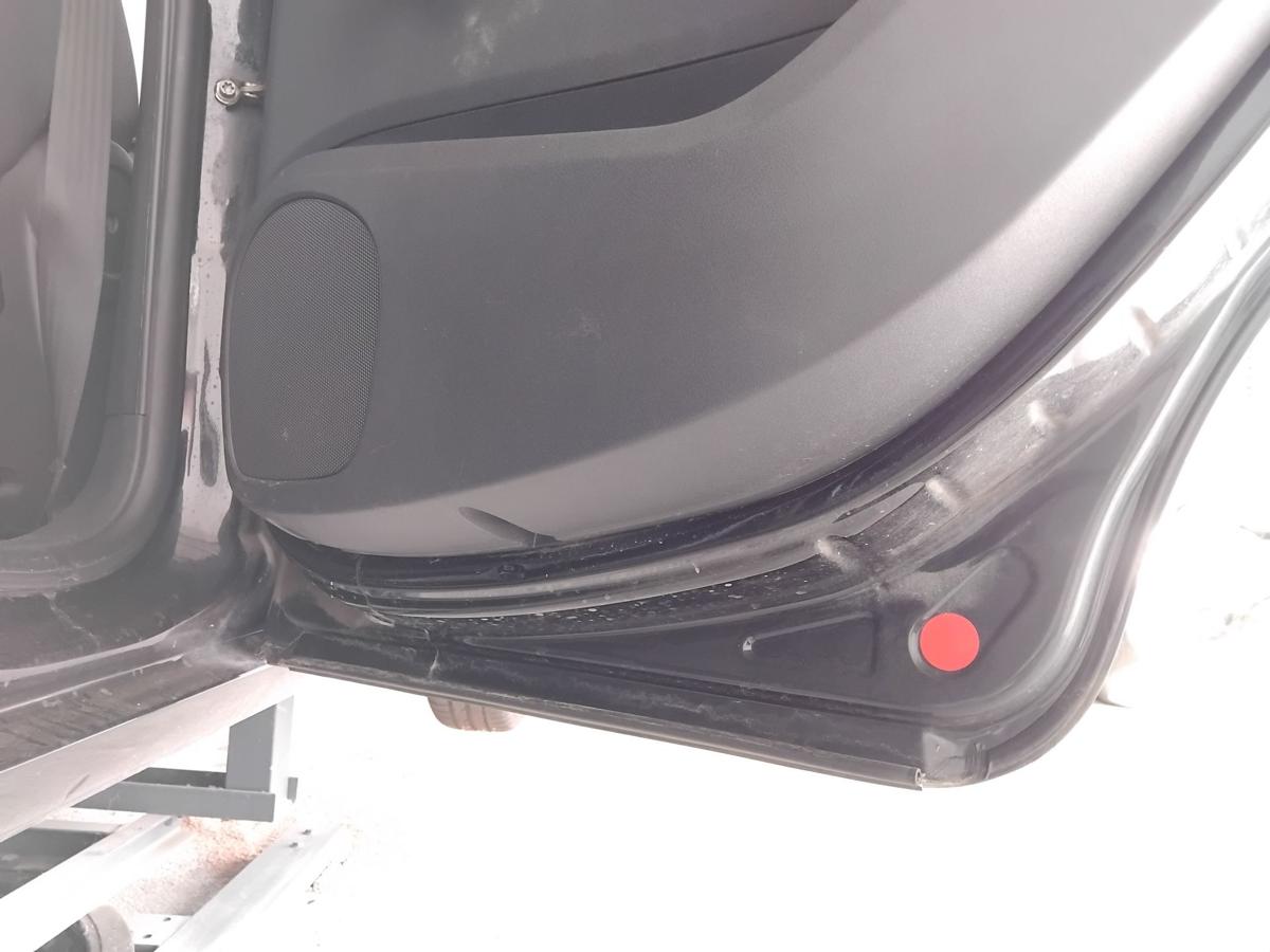 Lancia Musa Tür hinten rechts schwarzmetallic 601 nero masaccio BJ2009