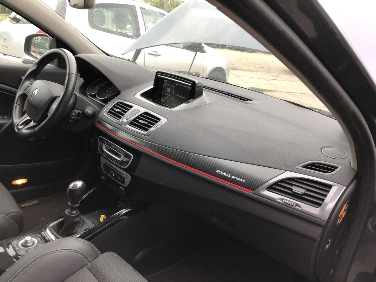 Renault Megane 3 III GT Sport Armaturenbrett Cockpit Dashboard Armaturentafel
