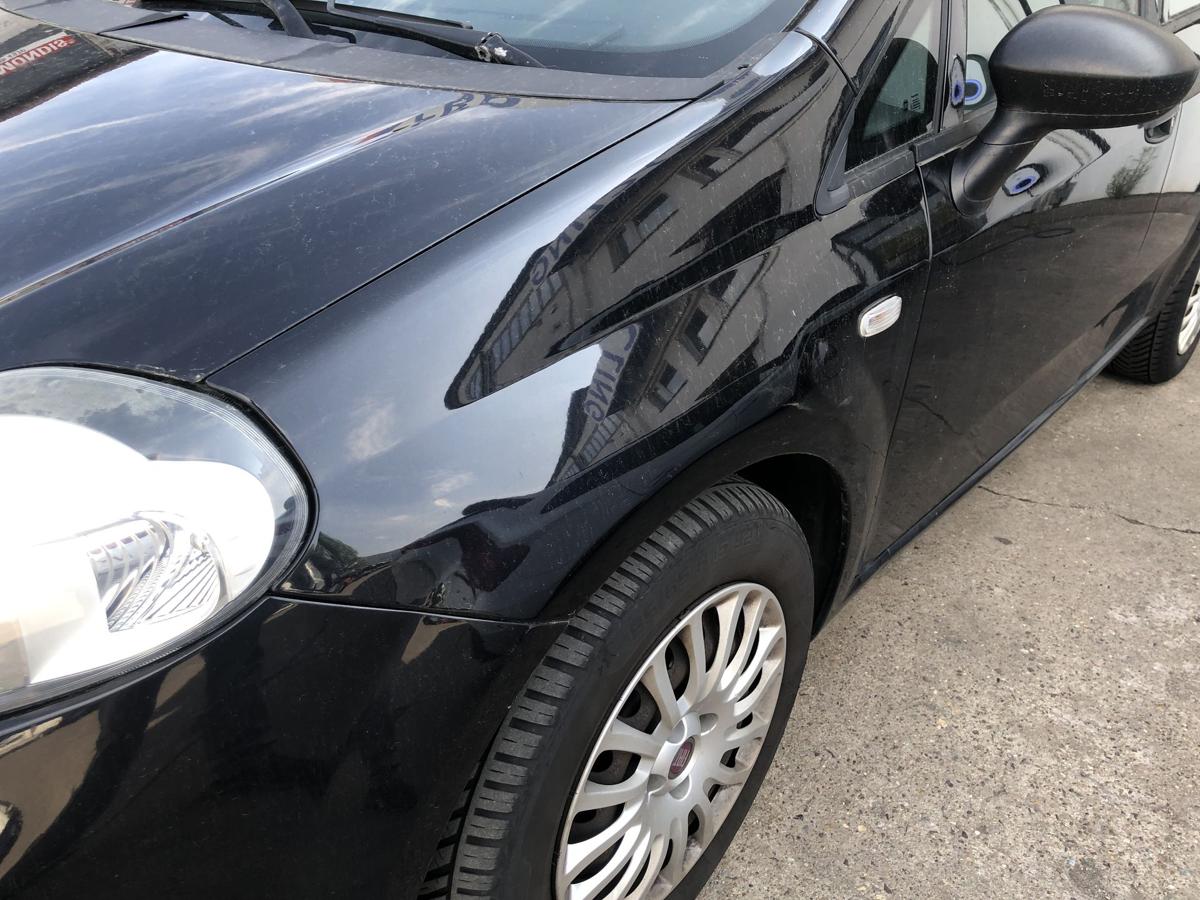 Fiat Punto EVO 199 Kotfl&uuml;gel vorn links Fahrerseite 876 Nero Mille Miglia