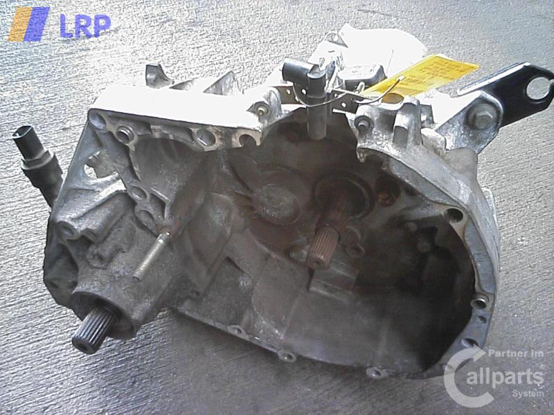 Renault Scenic BJ 1998 gebrauchtes Getriebe Schaltgetriebe 1.6 79KW JB3935