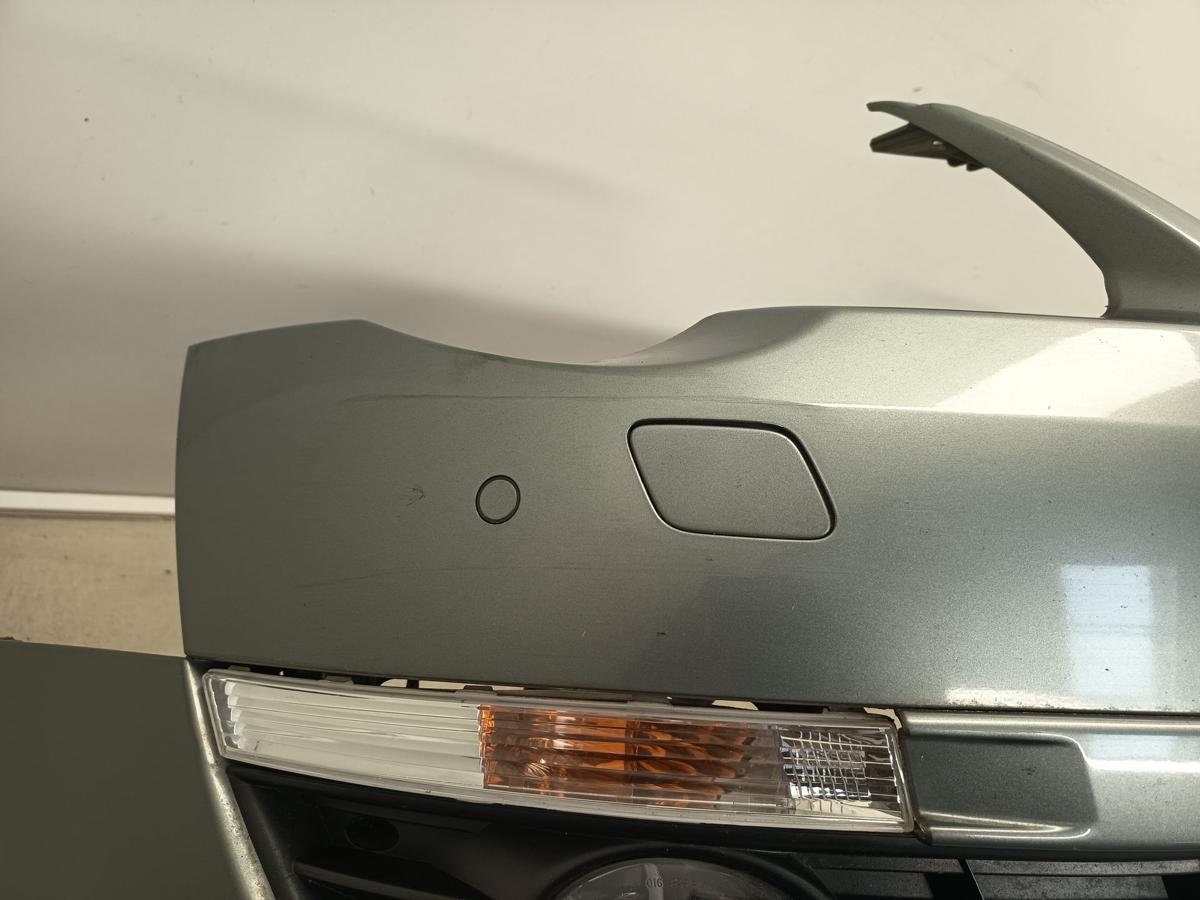 VW Passat 3C Kombi orig Stoßfänger/Stoßstange mit PDC/SRA/NSW LB6S BJ 2009