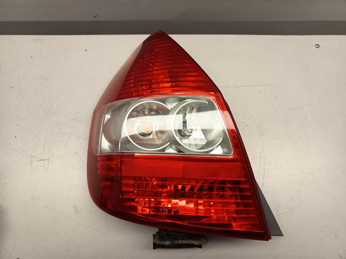 Honda Jazz original R&uuml;ckleuchte links vor Facelift Baujahr 2004