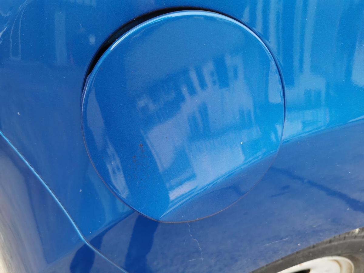 Chevrolet Spark M300 Tankklappe Tankdeckel Tankverschluss GCT Moroccan Blue met