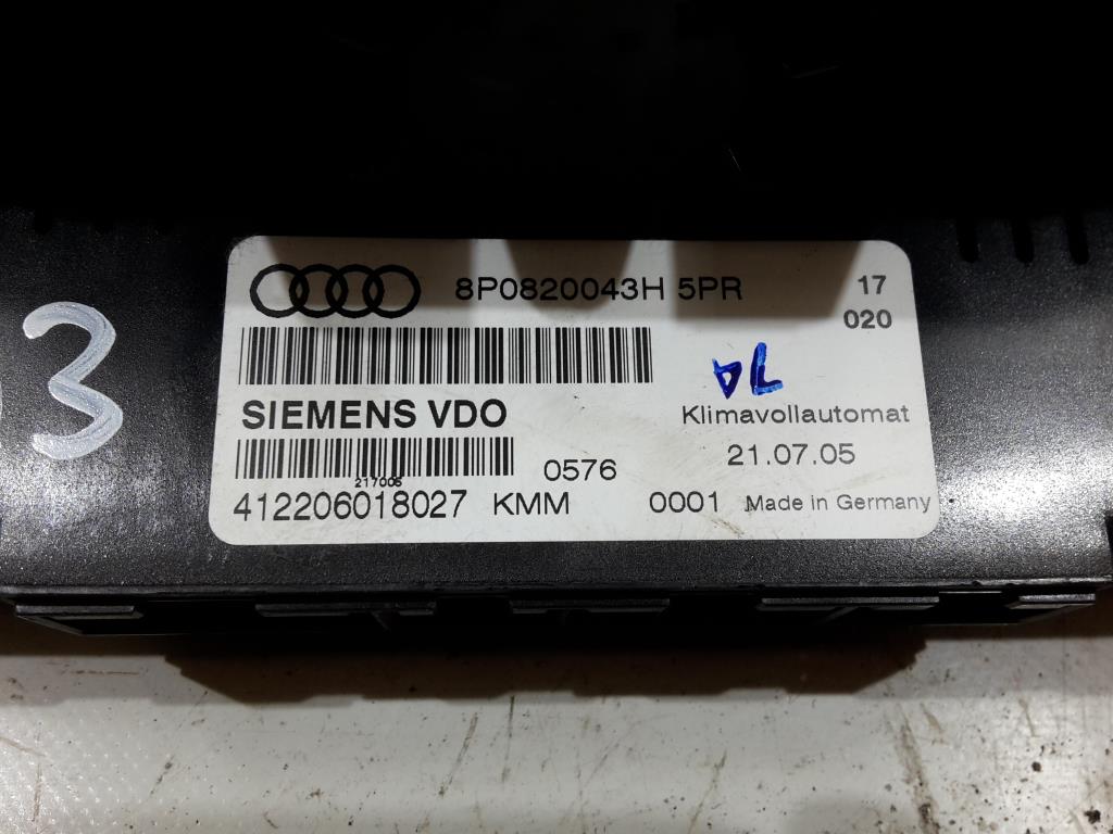 Audi A3 8P BJ 2006 Kimabedienteil Klimaautomatik 8P0820043H