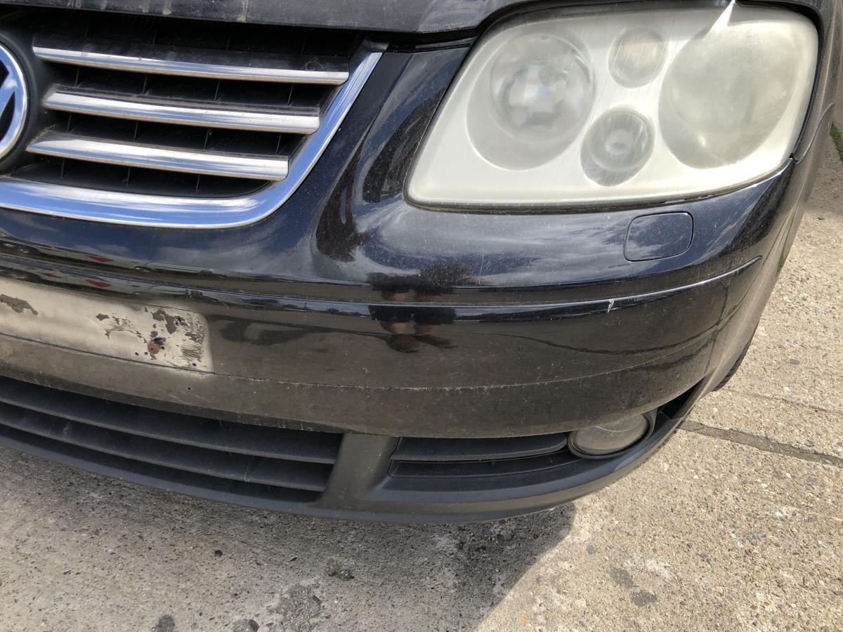 VW Touran 1T 1T1 Sto&szlig;f&auml;nger vorn Frontsch&uuml;rze mit Nebel und SRA LC9X bis 2006
